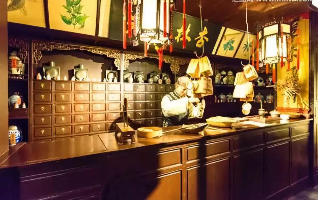 古代藥店門前掛的對聯(lián)_古代藥店門口的對聯(lián)_藥店門前對聯(lián)