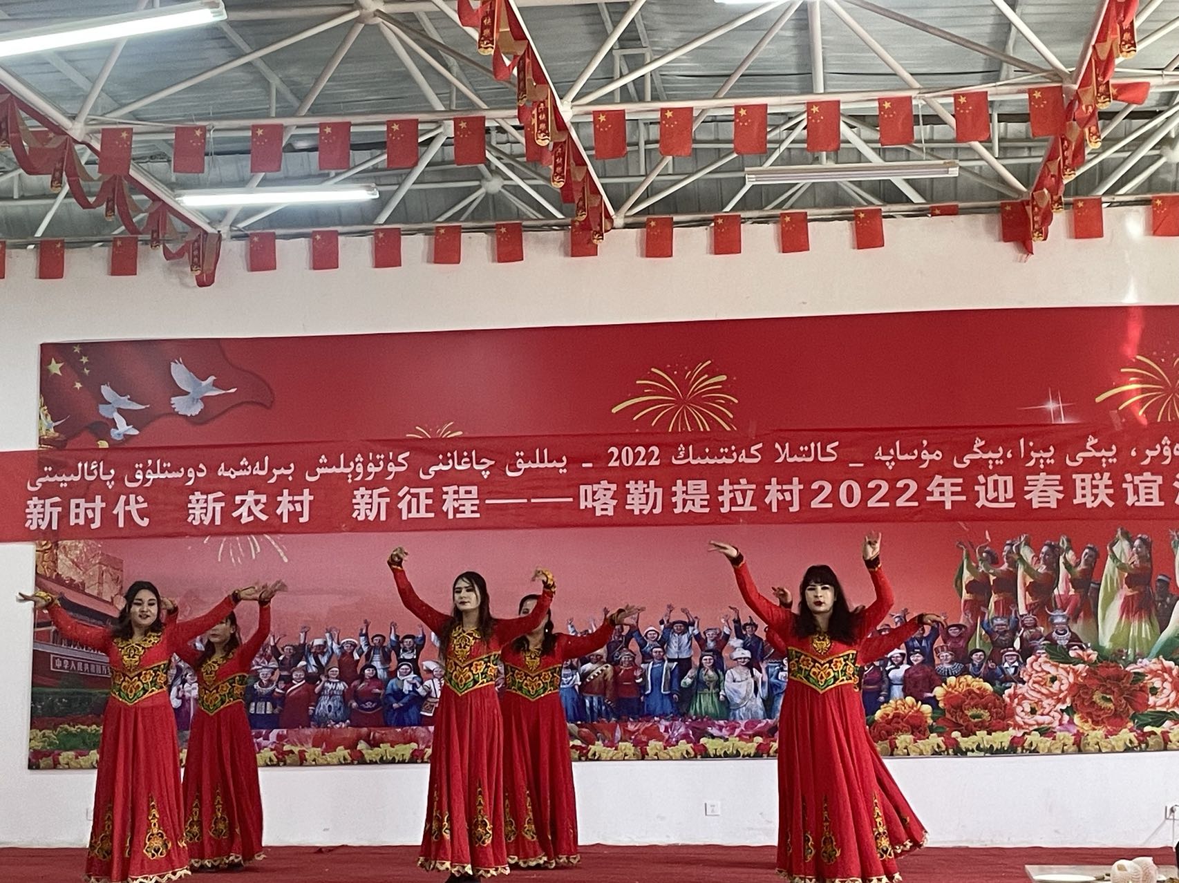 祝福村干部經(jīng)典語言_村干部新年祝福語_祝福村干部的祝福語