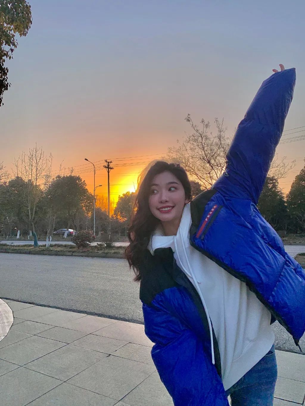 姜云升送我玫瑰花_送你玫瑰花歌曲_姜云升雖然她送了我玫瑰花歌詞