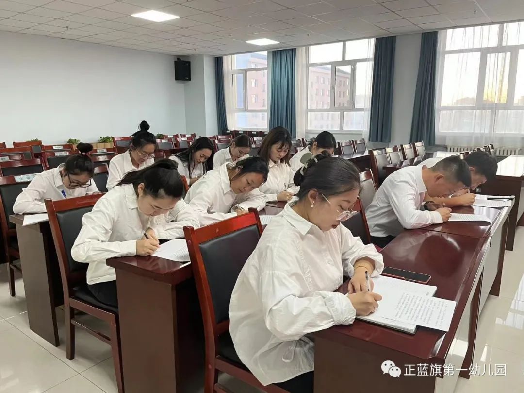 幼兒園保教主任師德師風(fēng)承諾書_幼兒園保教主任師德承諾書_教師師德保證書