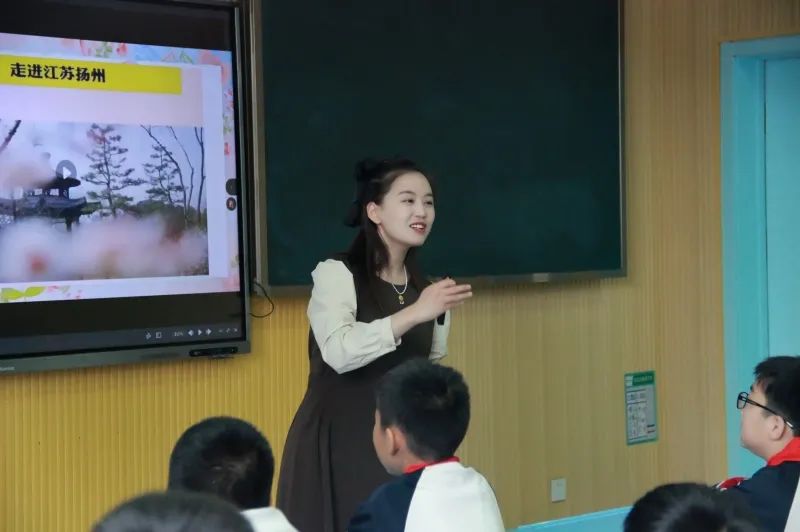 寫讀后感評課稿_寫讀后感評課語_稿評課讀后感寫多少字