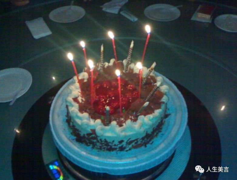 祝兒子生日快樂的祝福語_生日祝語祝福兒子快樂的句子_生日祝福語祝兒子生日快樂
